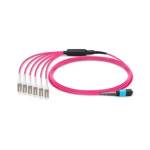 Patch Cablu Fiber jumper MTP-24 OM4 Breakout Cablu